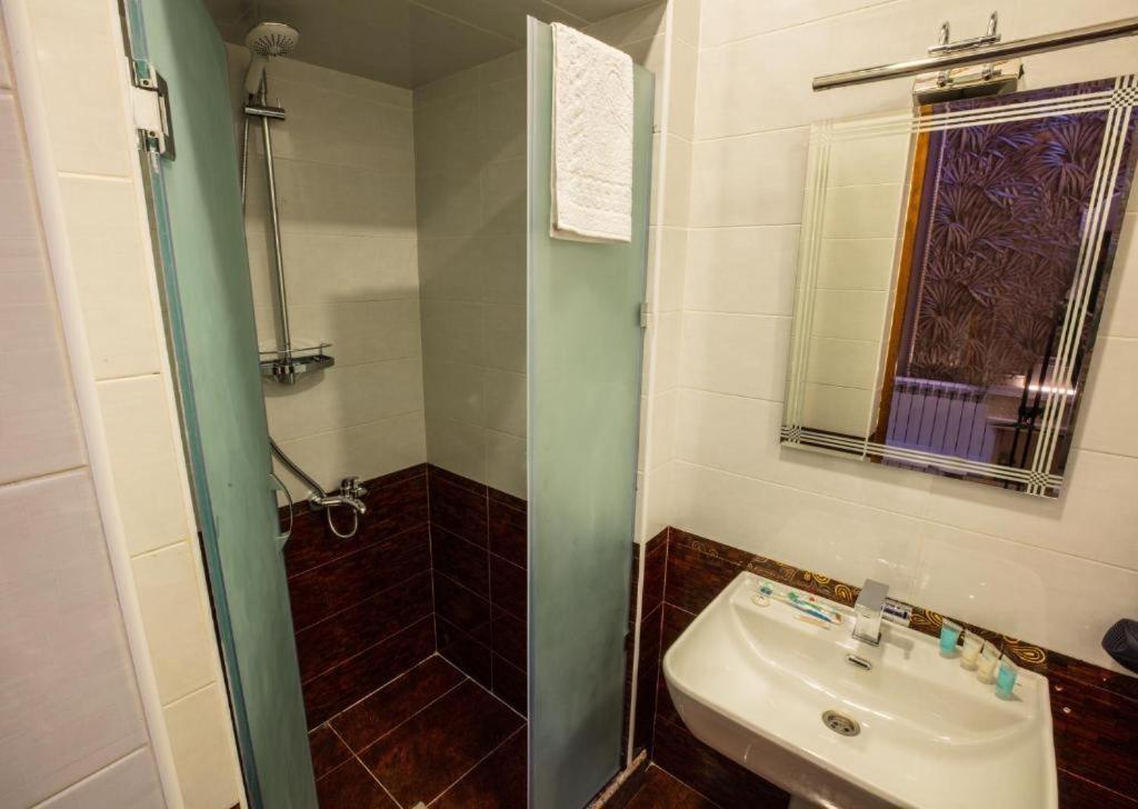 Prestige Boutique Hotel Baku Bagian luar foto